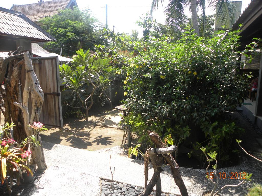 Malino Homestay Gili Trawangan Bagian luar foto